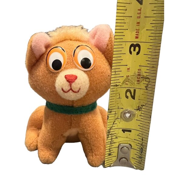 Vintage Walt Disney Oliver & Company 1988 McDonald’s Oliver Mini Plush Ornament - Picture 7 of 7